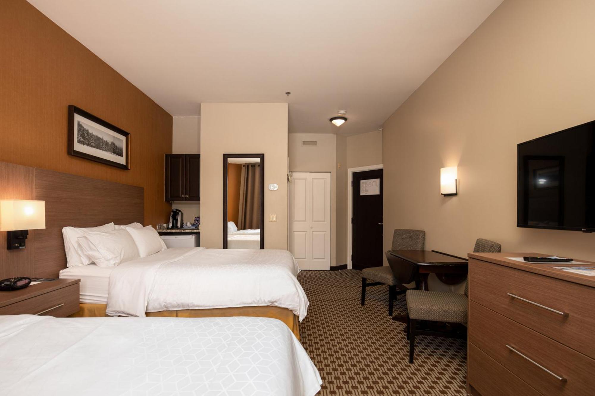 Holiday Inn Express & Suites Tremblant By Ihg Mont-Tremblant Dış mekan fotoğraf