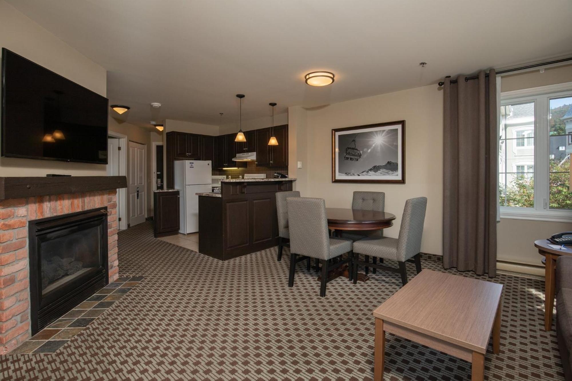 Holiday Inn Express & Suites Tremblant By Ihg Mont-Tremblant Dış mekan fotoğraf