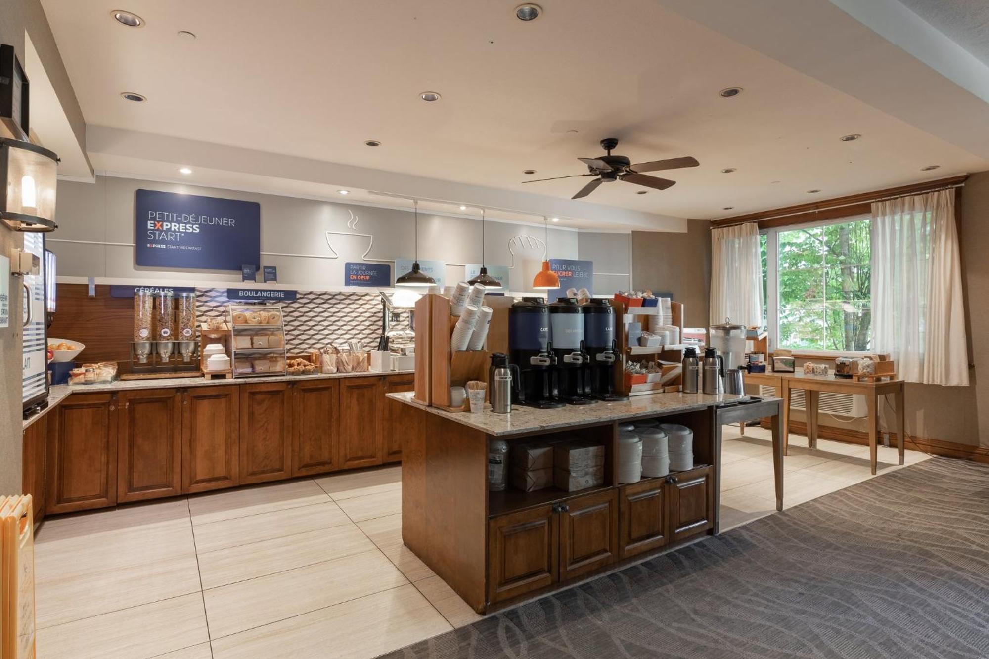 Holiday Inn Express & Suites Tremblant By Ihg Mont-Tremblant Dış mekan fotoğraf