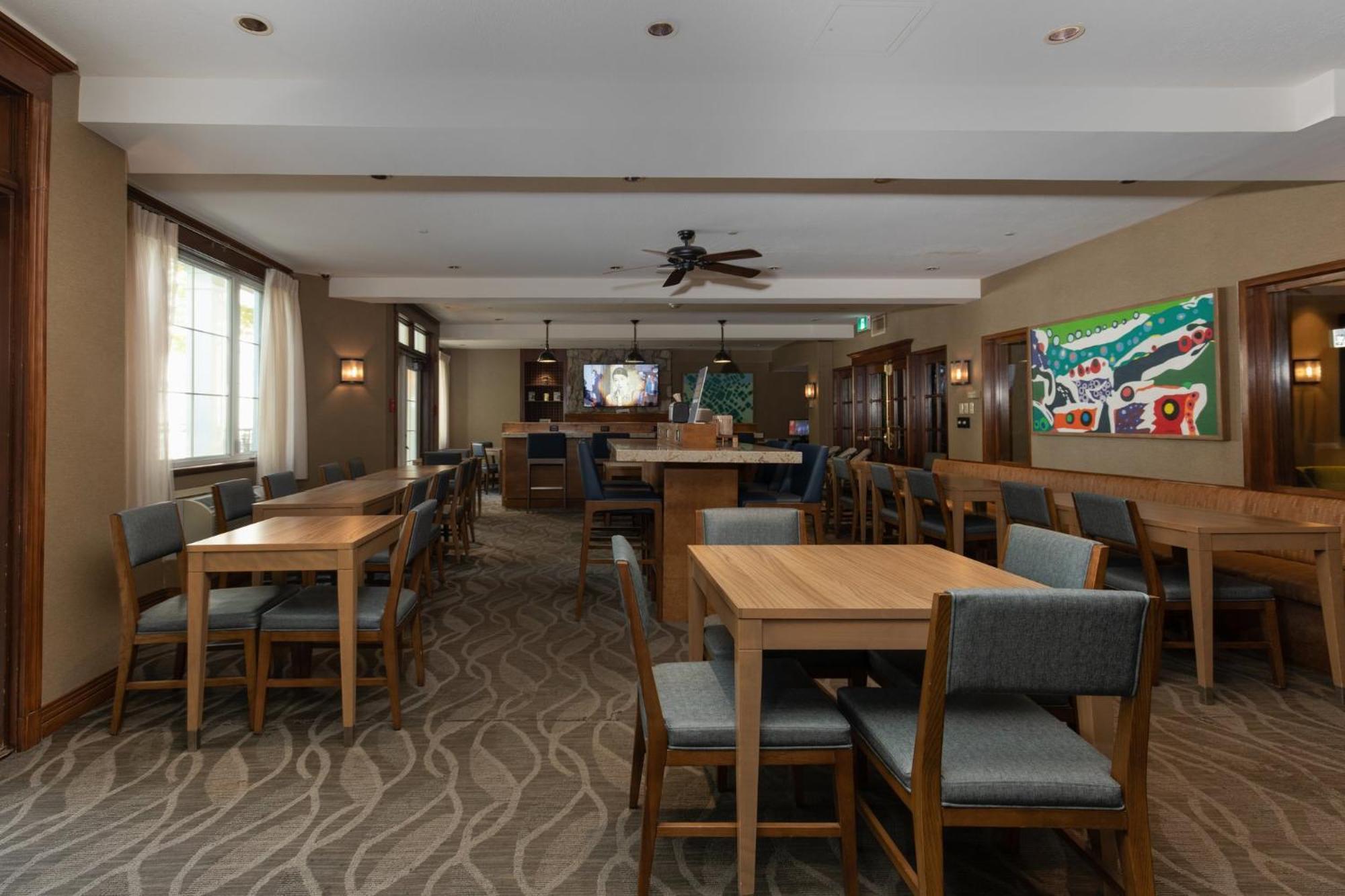 Holiday Inn Express & Suites Tremblant By Ihg Mont-Tremblant Dış mekan fotoğraf